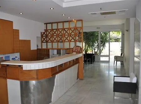 Hotel Omalos 4*