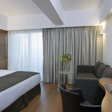 Hotel Omalos 4*